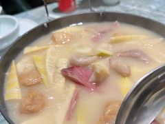 -披云云小馆·味道江湖(姚家园万象汇店)