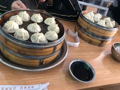 -清真老铁家灌汤包