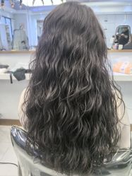 -镁连社·美联社