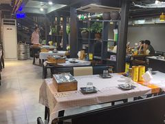 -云晓光头烧烤吧(盛夏店)