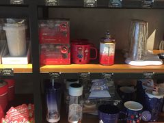 零售区-星巴克(北京三里屯SOHO一店)