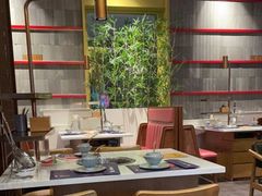 大堂-牛村来人潮汕牛肉火锅(西单店)