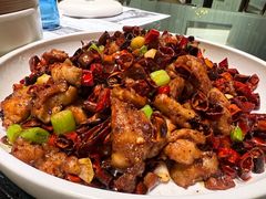 豉椒嫩滑鸡丁-小大董·烤鸭(凤凰汇店)