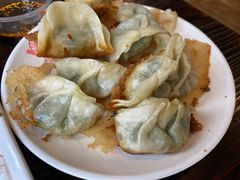 -亮亮烧烤(积玉桥总店)