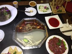 -重庆德庄火锅(体育中心店)