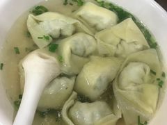 荠菜肉馄饨-潘国仙耳光馄饨(黄家阙路店)