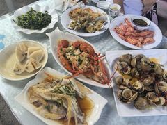 -范饭椰林川湘味海鲜·椰子鸡(三亚湾椰梦长廊店)