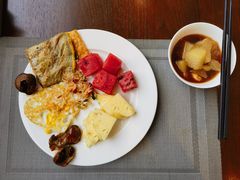 -南郊宾馆·风味自助餐厅·山东十六地市特色菜