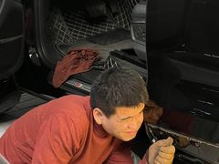 -畅通航行汽车钣金喷漆 无痕修复·局部喷漆