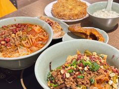 -粉家柳州螺蛳粉(杨宅路店)