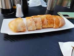 餐前面包-Fiume福弥意大利餐厅