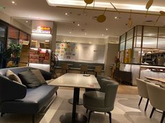 -必胜客(格尔木华兴店)