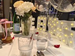 -MONICH牛排融合餐厅(和义大道购物中心店)