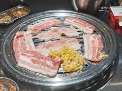 -哈哈碳都·牛肋条无限自助烤肉(宝龙店)