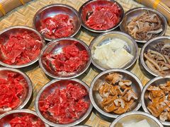 -窄巷口生烫牛肉米线(客村店)