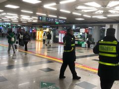 -北京西站(地铁站)