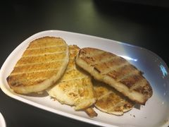 -西街夜油条·麻团包乌饭