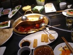 -怡品川宇火锅(宝立方店)
