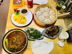 -玖鲜小笼(中山广场店)