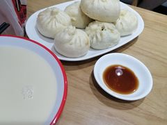 高浓度纯黄豆现磨豆浆-老陶包子铺(南大西南村店)