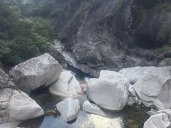 -鄣山大峡谷
