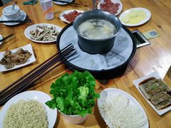 -五指山生态小黄牛(皮皮虾海鲜广场店)