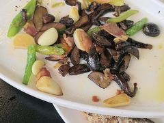 -野菌皇海景野生菌火锅(滨海大道店)