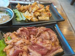 -韩风烤牛肉冷面店