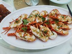 -东豪园林海鲜酒家(南港路辅路店)