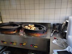 -黄阿姨锅贴大王(万航渡路店)