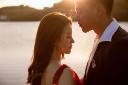 -挪娅婚纱摄影皇家会所