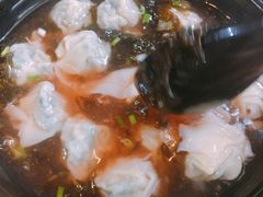 -真真鲜馄饨店(启蒙路店)