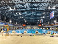 -奥冠体育华师附中恒温游泳馆