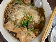 -瓦洛洛传统市场