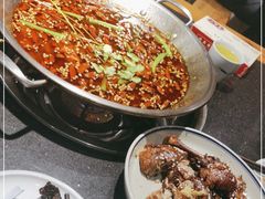 -小饕荟雅安贡椒鱼鲜馆(广福桥店)