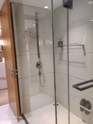 -HEYAN荷妍专业脱毛连锁机构