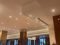 -亚龙湾希尔顿自助餐厅·海鲜·烧烤·沙滩BBQ·现场乐队