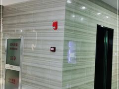 -一兆韦德健身(张杨路店)