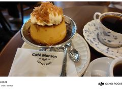 -Café Monson