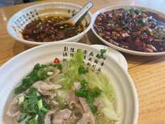 -杨三孃跷脚牛肉(中粮鸿云悦街店)