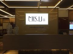 -大中华希尔顿酒店-念自助餐·嗨啤·小龙虾