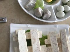 -墨脱石锅椰子鸡•香草鸭•东山羊(大东海店)