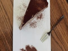 -Dough&Joe团憩(瑞虹天地月亮湾店)