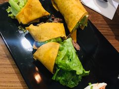 煎牛里脊肉卷饼-Moka Bros 摩卡站(西单大悦城店)