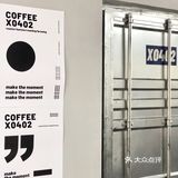 无锡探店 首家KAWS主题工业风咖啡馆「潮蓝藏库X0402」