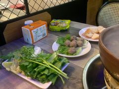 -东记炭炉·海鲜鸡煲(龙华店)