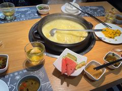 -一朵菌·野生菌探索家火锅(南亚店)