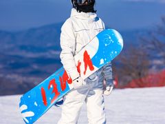 -中旅松花湖滑雪场