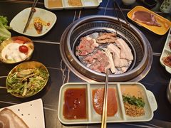-梨花自助烤肉(西三旗万象汇黑金店)