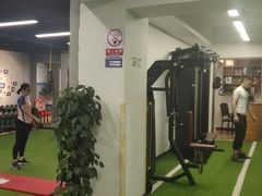 -征成健身连锁私教工作室(九公里店)